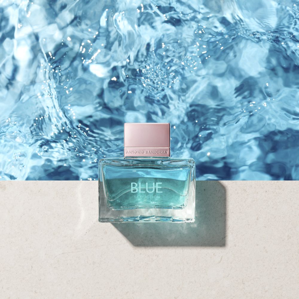 PERFUME-BLUE-SEDUCTION-WOMAN-FEROMONAS
