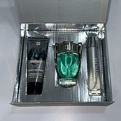 Estuche Invictus Perfume + Splash + Crema
